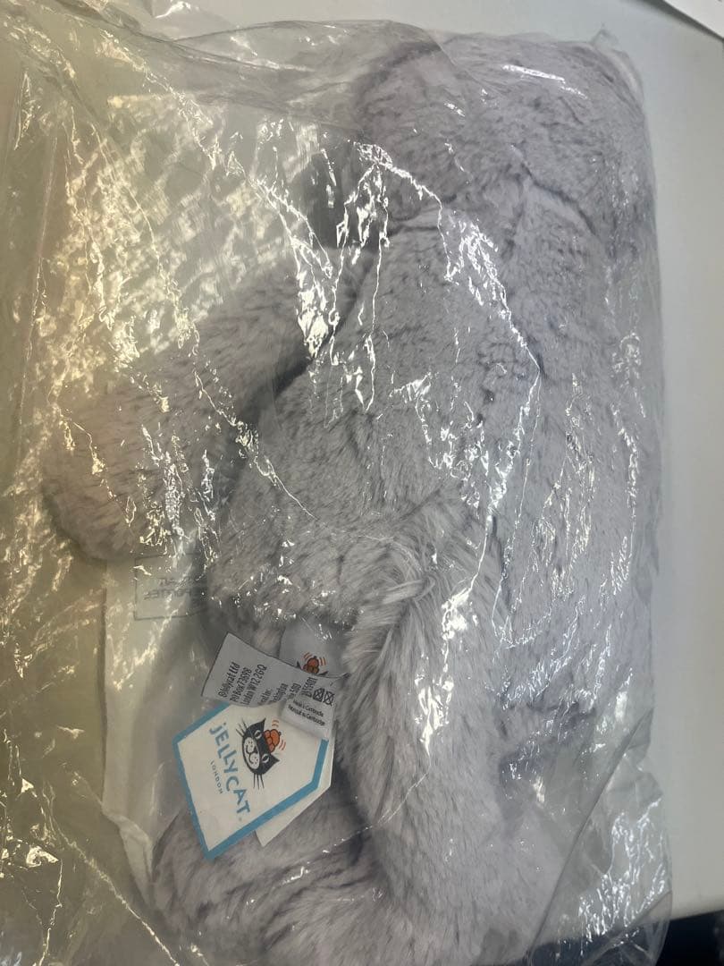  ジェリーキャット Medium Bashful Kitty 猫