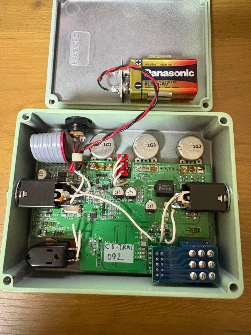 ギター Diamond Pedals Tremolo Surf Green