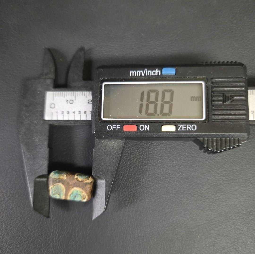 796とんぼ玉 蜻蛉玉 貼眼扁方玉 骨董 貴重 珍品 ！