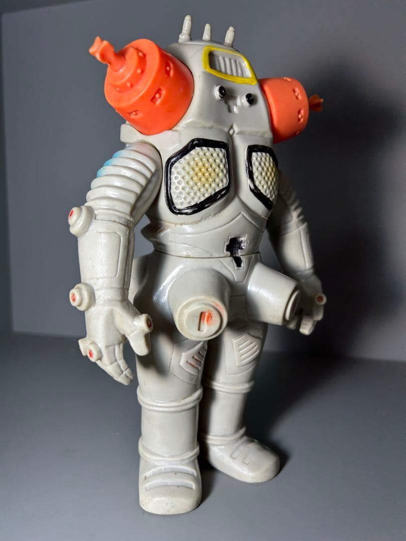 宇宙ロボット　キングジョー　移行期　円谷プロ