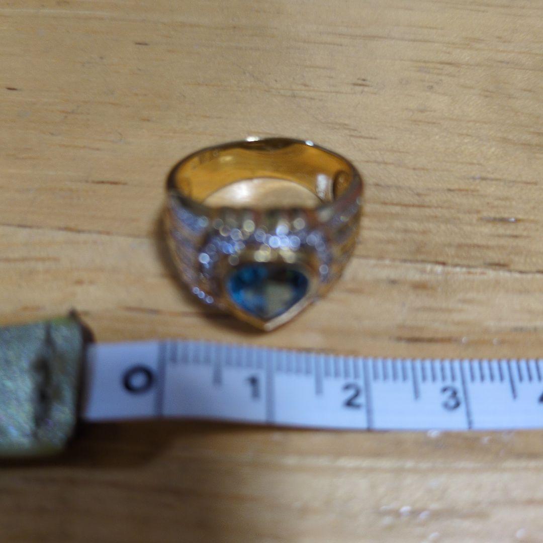 ブルートパーズ　2.7カラット指輪　トトロ