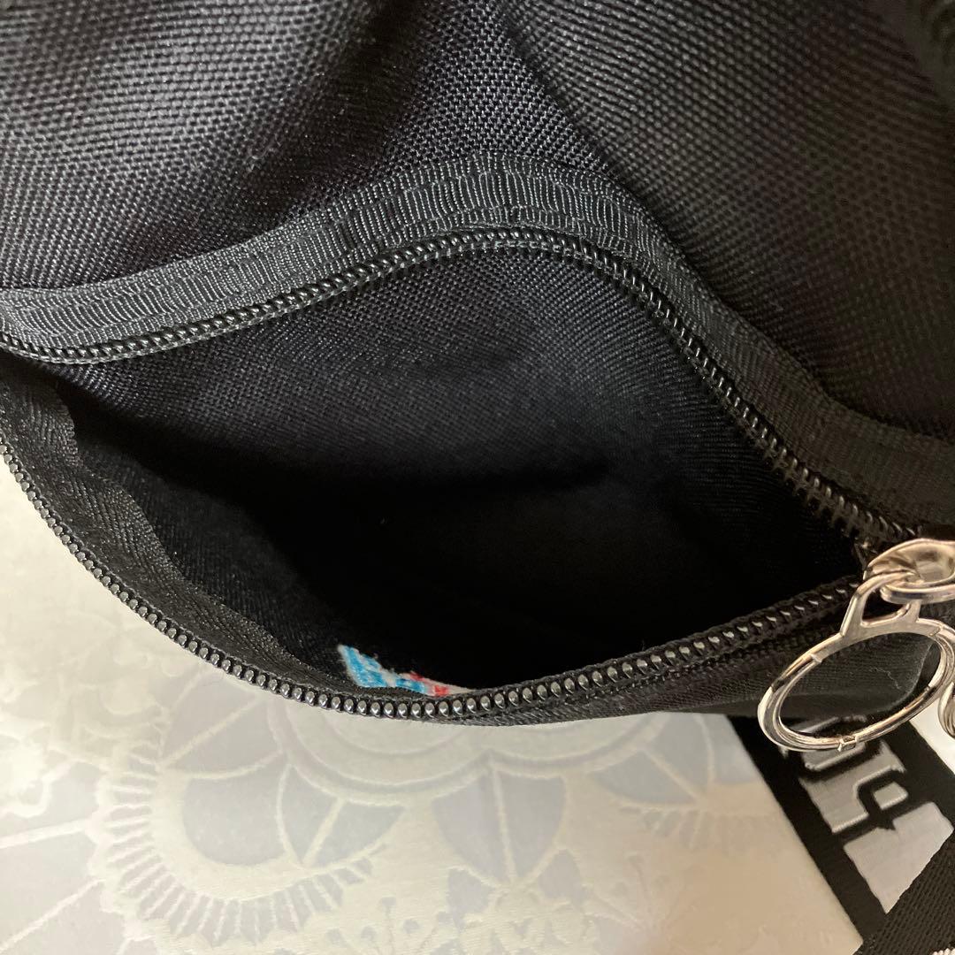 ポルノグラフィティ ワズビル ショルダーポーチ - メルカリ