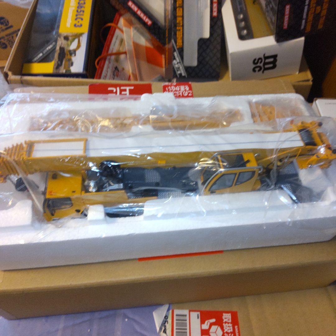 Liebherr LTM 1090-4.2 モバイルクレーン