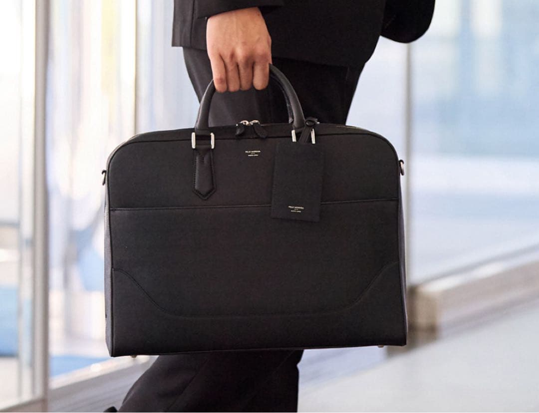 Pelle Morbida 黒 ビジネスバッグ