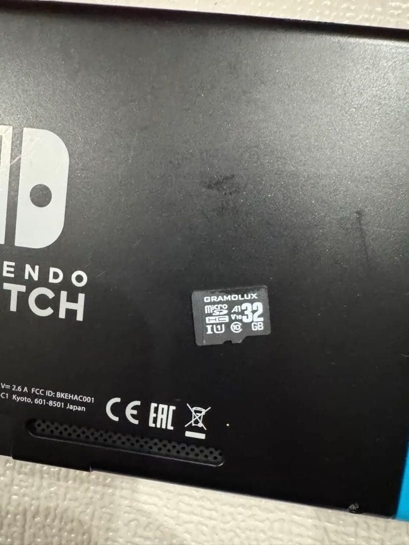 【オマケ多数】美品　Nintendo switch本体箱あり