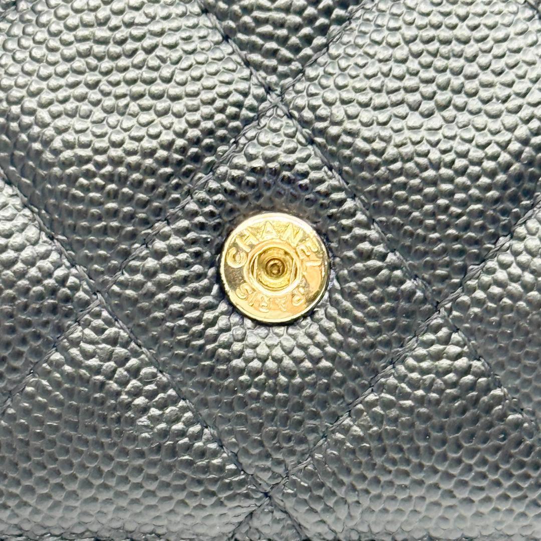CHANEL 　シャネル　　三つ折り財布　キャビアスキン