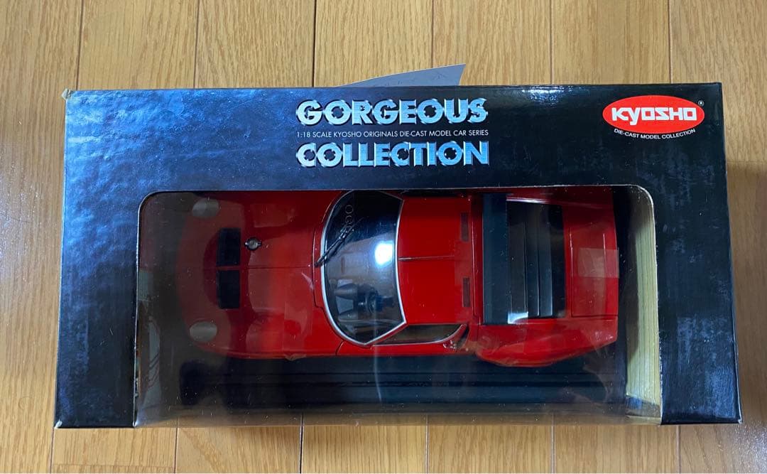 ランボルギーニイオタ　1/18