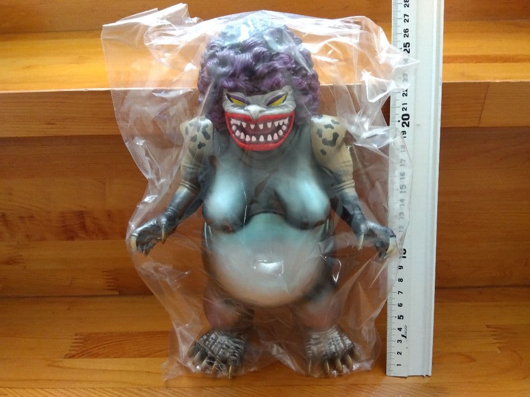 ●ご当地怪獣シリーズ ヒョウガラヤン ソフビ フィギュア アートストーム