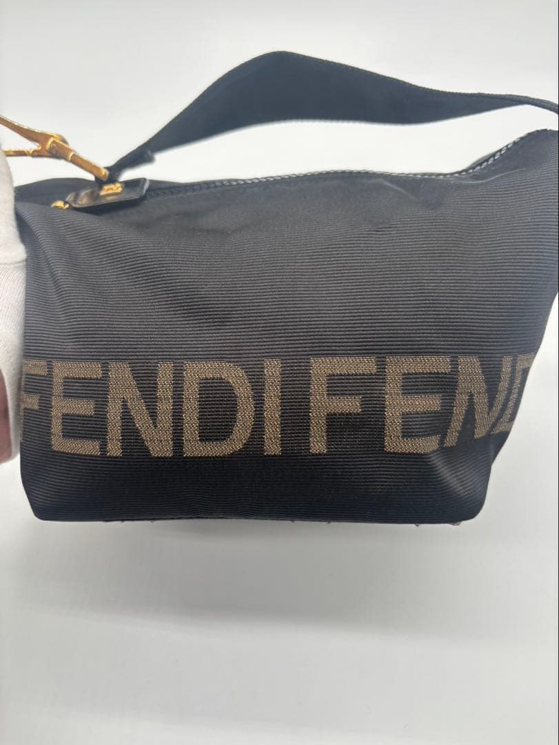 FENDI フェンディショルダーバッグ トートバッグ ナイロンハンドバッグ肩掛け