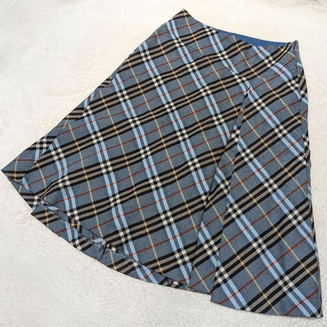 希少✨BURBERRY BLUE LABEL ノバチェック フレア スカート Ｍ