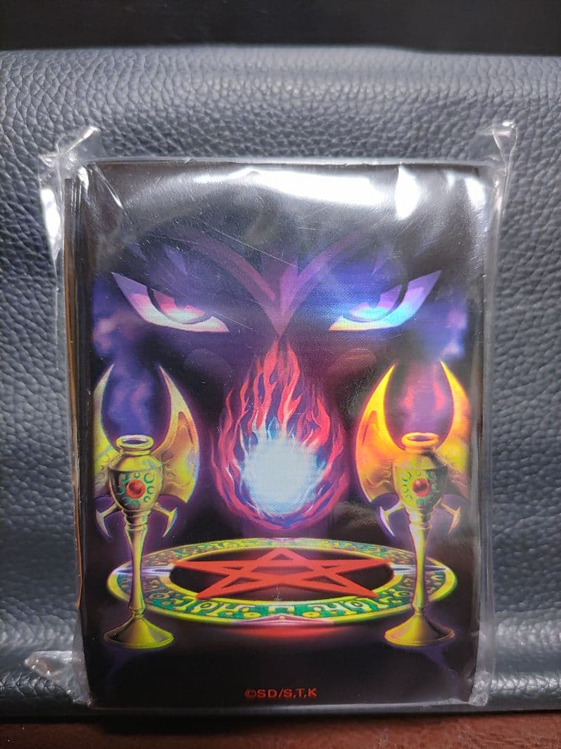 遊戯王スリーブ】カオスの黒魔術の儀式 未開封 - メルカリ