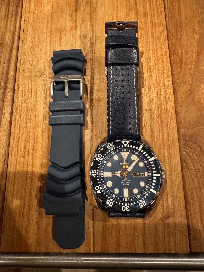 SEIKO 5 自動巻き ダイバーズウォッチ ネイビー