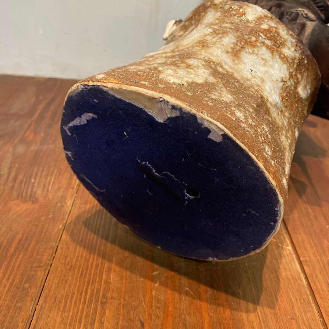 美品　焼物　陶器　鷹置物　タカ　陶像　オブジェ　工芸品　縁起物