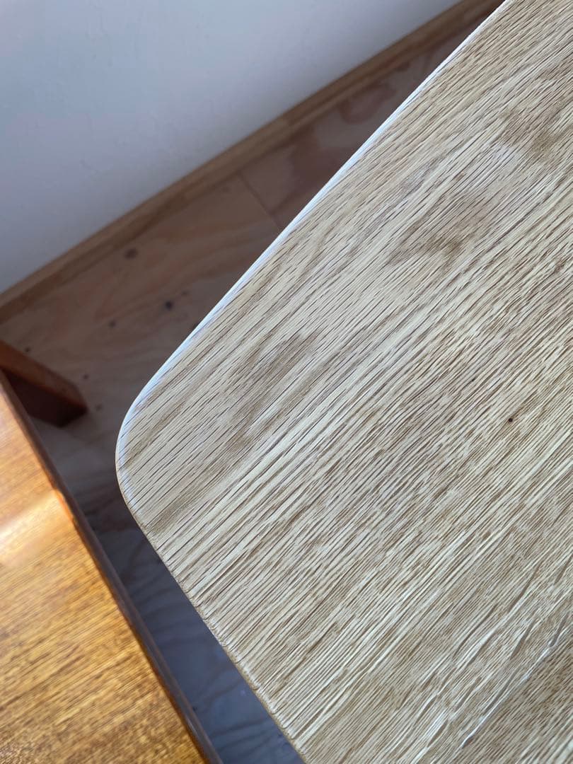 【飛騨高山　オークヴィレッジ】 ダイニングテーブル　Swallow