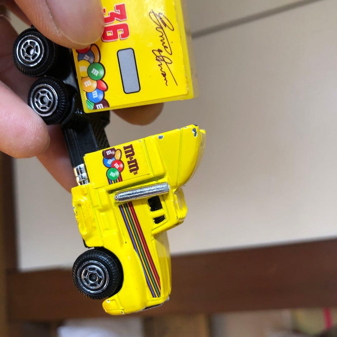 m＆mコンボイトラックです、中古ですので、よろしくお願いします。