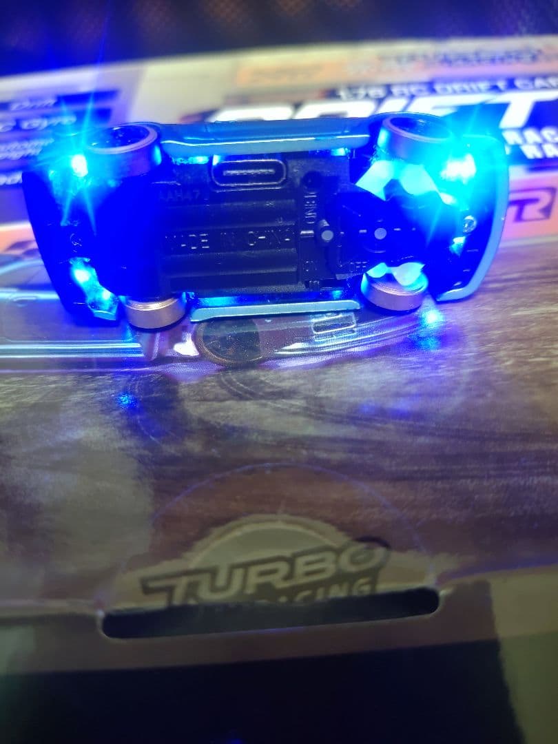 Turbo Racing C64ドリフトカー