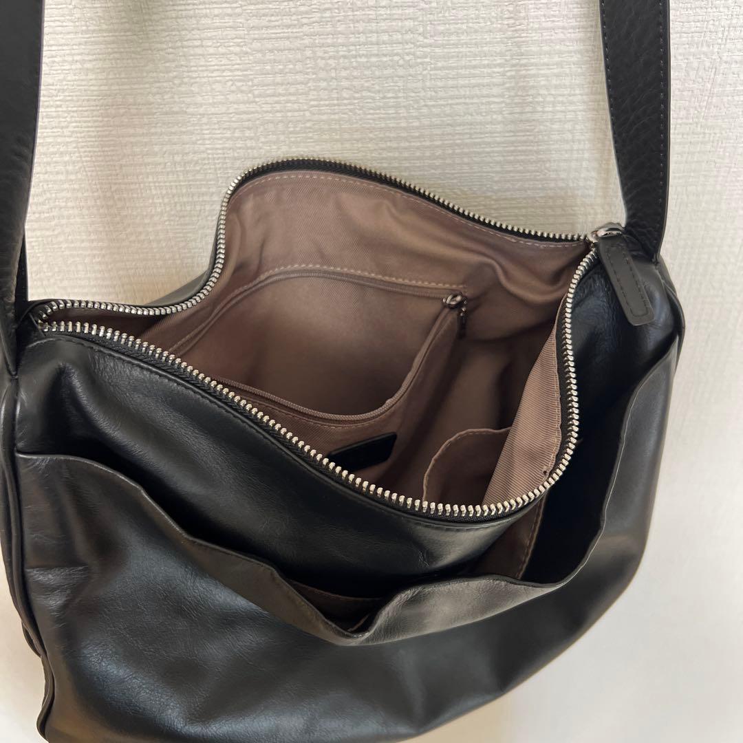 専用 美品 イアパピヨネ スワローマチショルダーバッグ