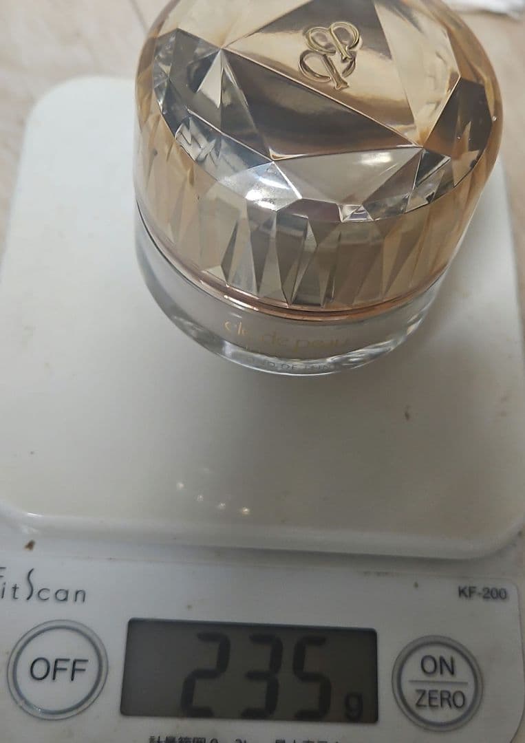 正規品　残量約5割　クレ・ド・ポー　ルフォンドゥタンn　 ピンクオークル10