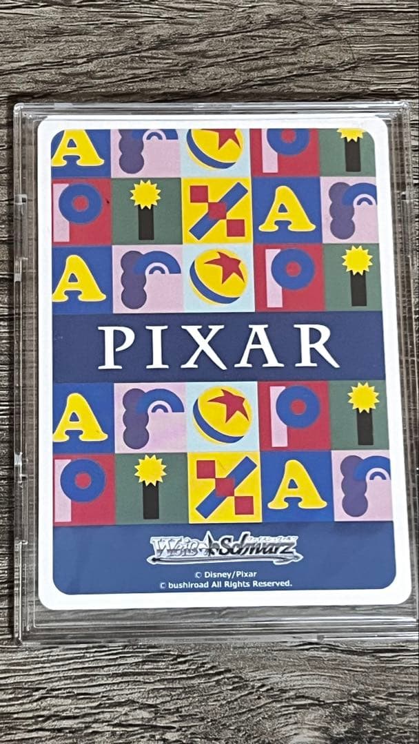 ヴァイス　トイストーリー 30年とその先もウッディ・プライド　SEC サイン