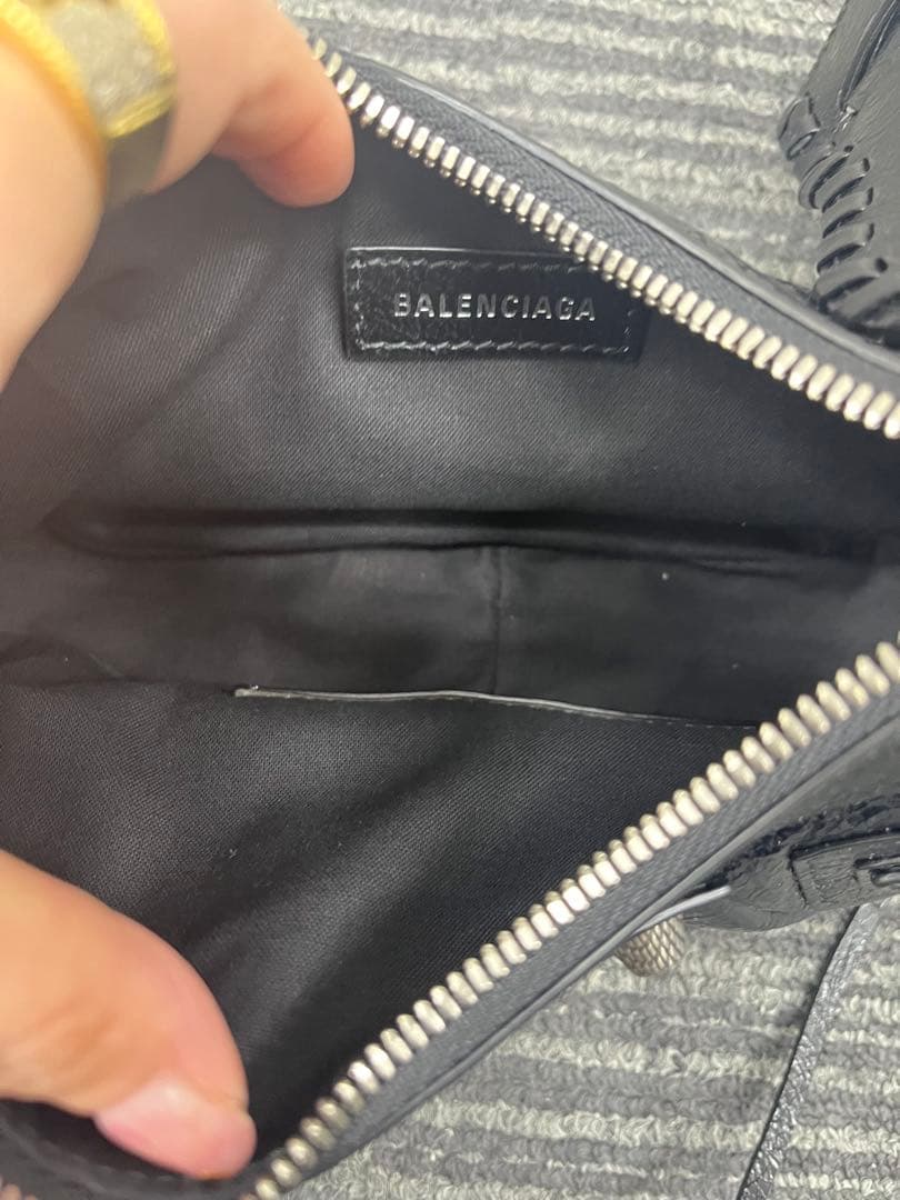 バレンシアガ　ルカゴール　バッグ