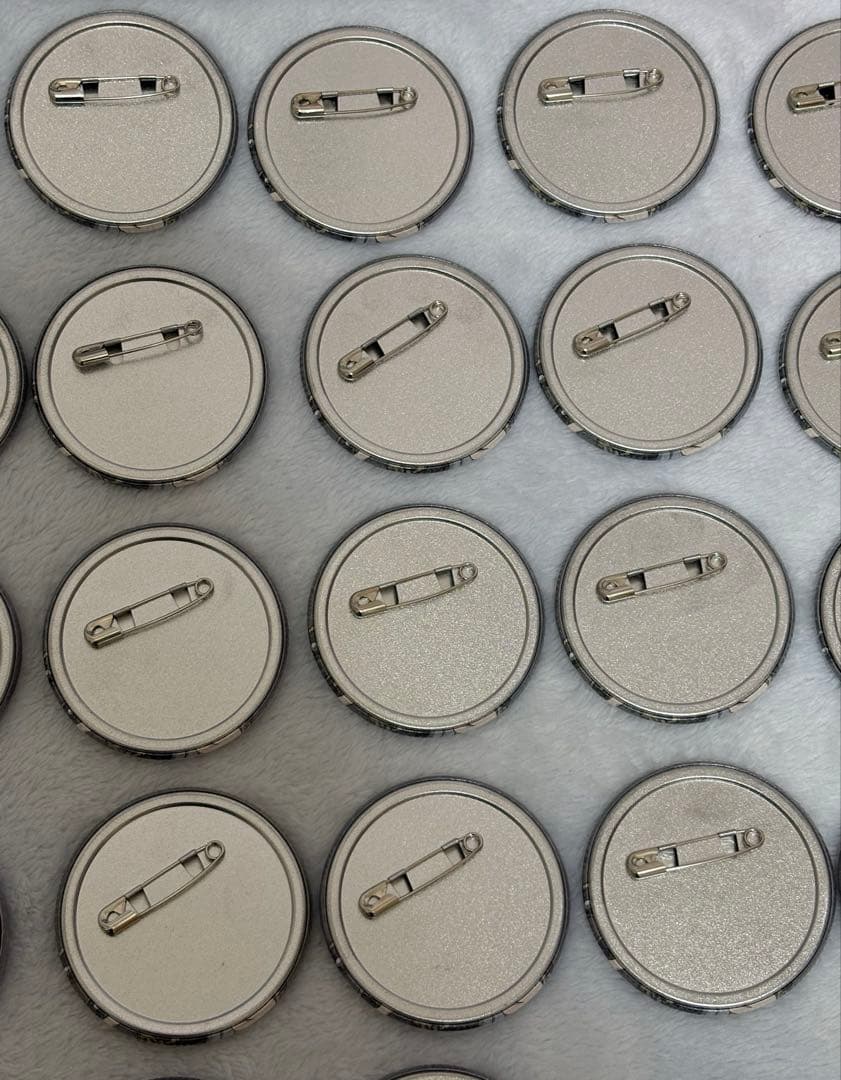 ブルーロック 凪誠士郎 仮面舞踏会 缶バッジ 70点 ノーブル1点