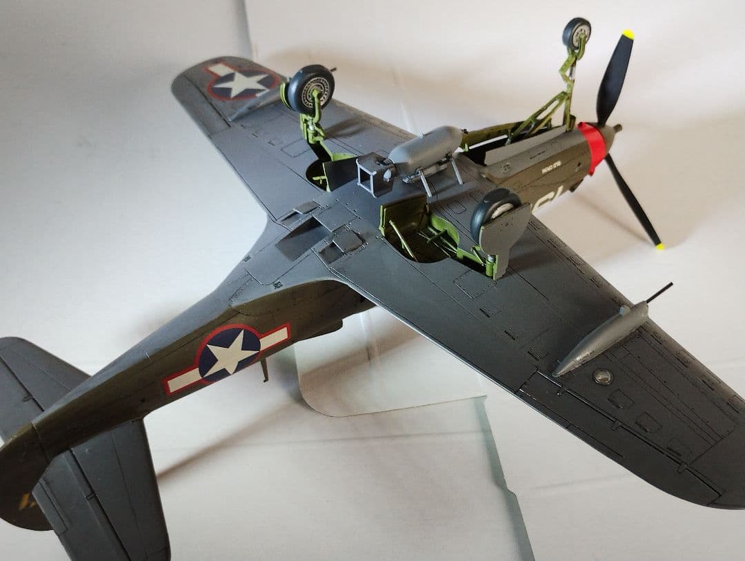 プラモデル完成機　1/48　エアラコブラ
