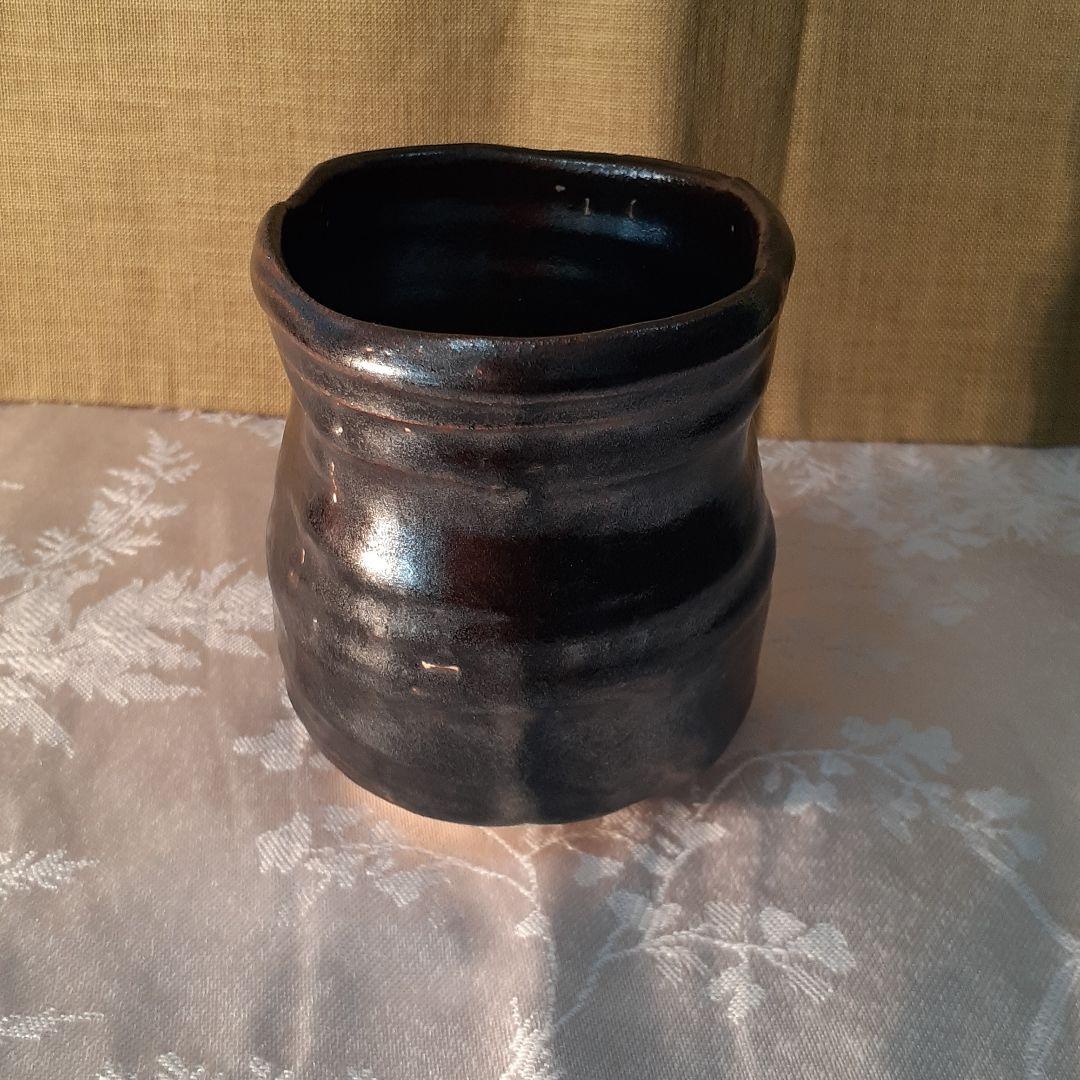 故、加藤仁　作　織部黒湯飲み