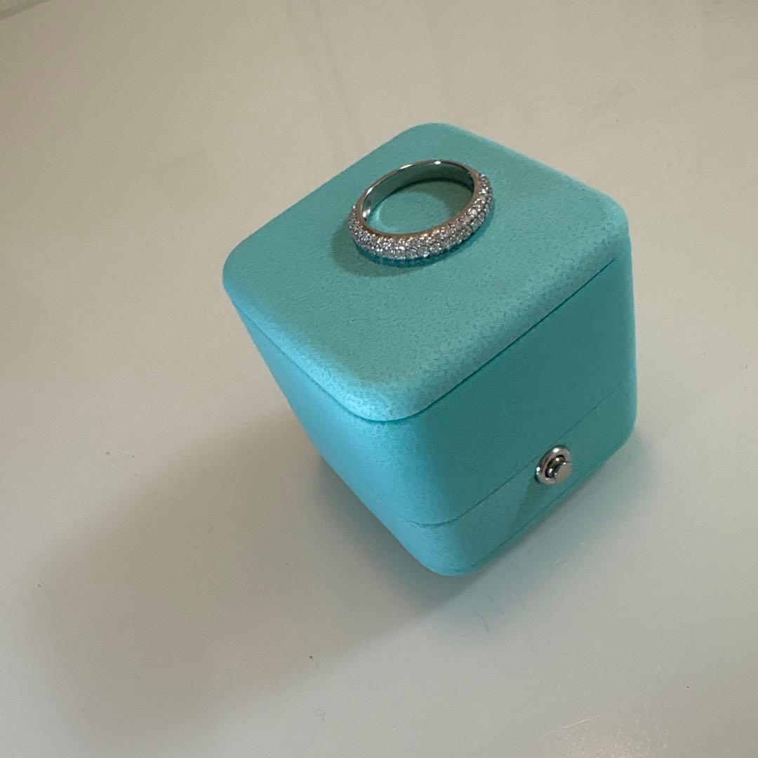 ポンテヴェキオダイヤパヴェエタニティリング　0.73ctティファニー　カルティエ