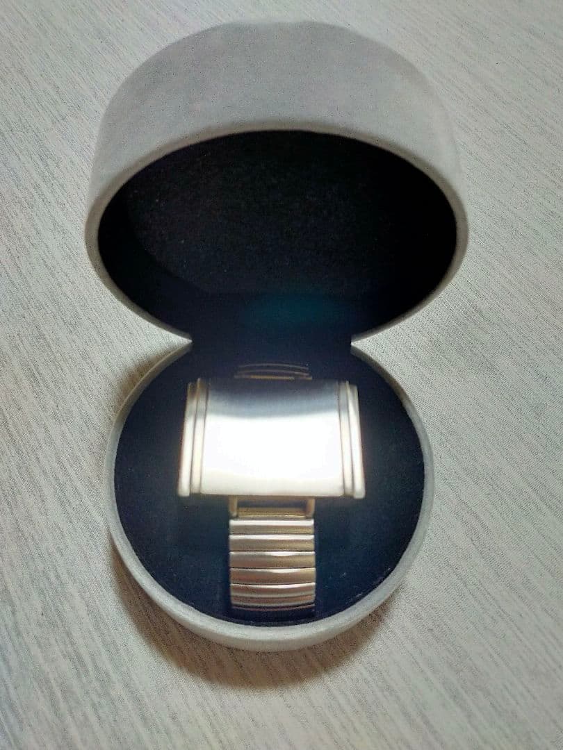 ウルトラセブン ビデオシーバー 55周年記念デジタルウォッチ