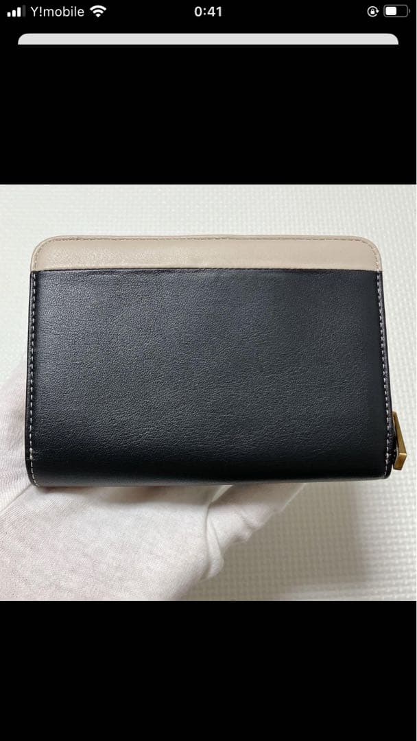 未使用agnes b. アニエスベー レザー二つ折り財布　ブラック×グレージュ