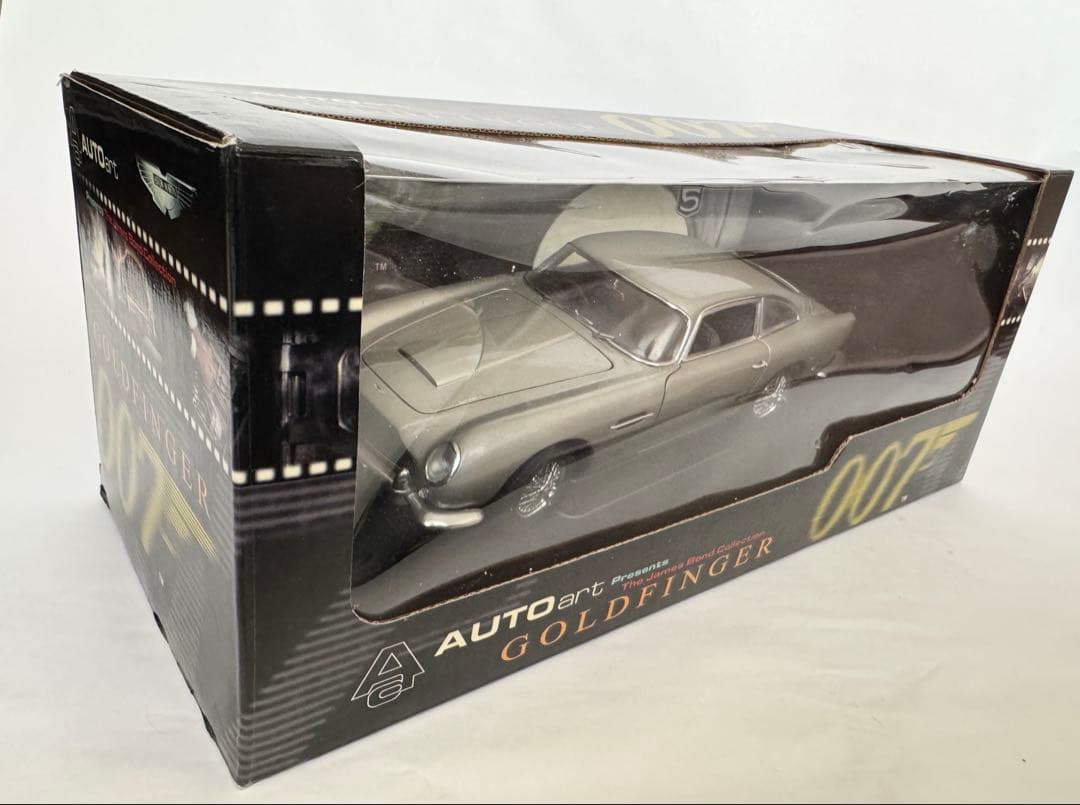 【希少】AUTOart アストンマーチンDB5 ジェームス・ボンド・コレクション