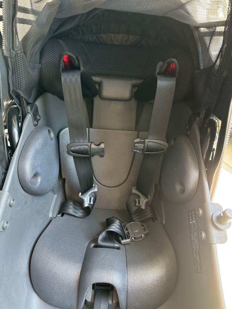 パナソニックPanasonicギュット・クルームDX 前乗り　チャイルドシート