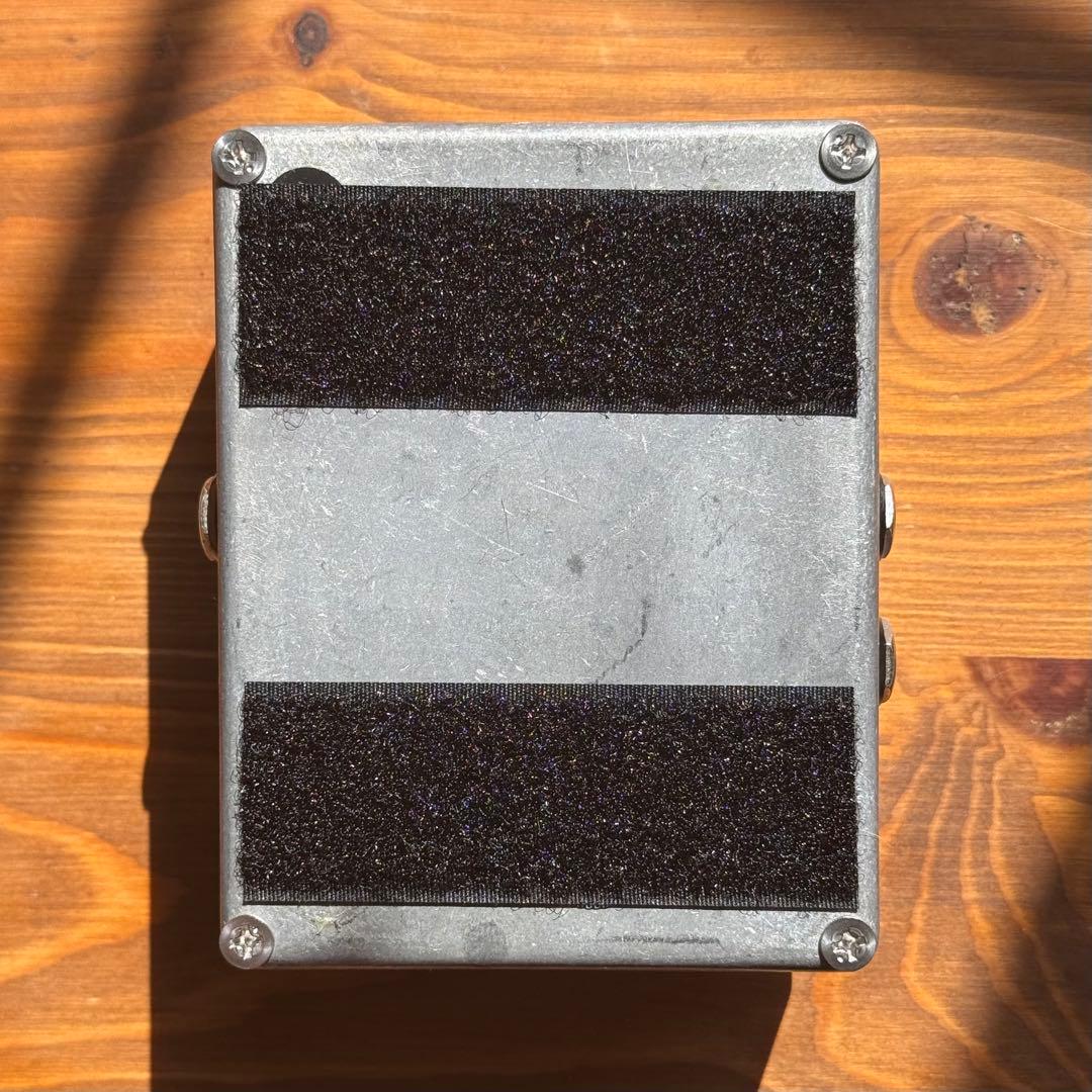 Electro-Harmonix Pulsar トレモロエフェクター