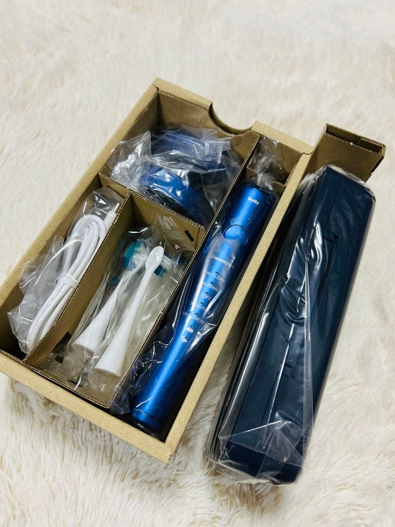 【新品未使用】パナソニック ドルツ 電動歯ブラシ EW-DP56-A