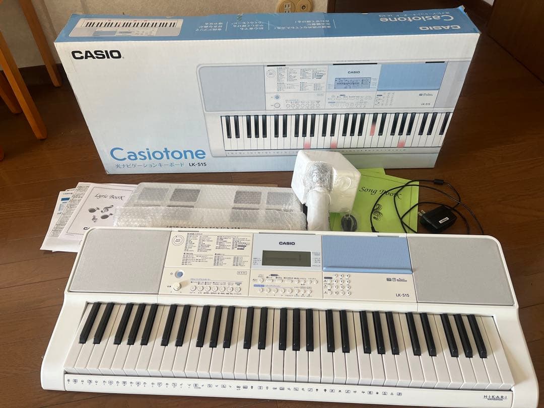 Casiotone 光ナビゲーションキーボード LK-515