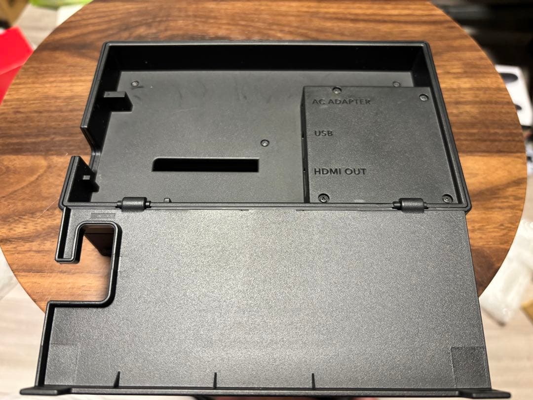 Nintendo Switchネオンパープル +ドッグセット・SDカード・ケース