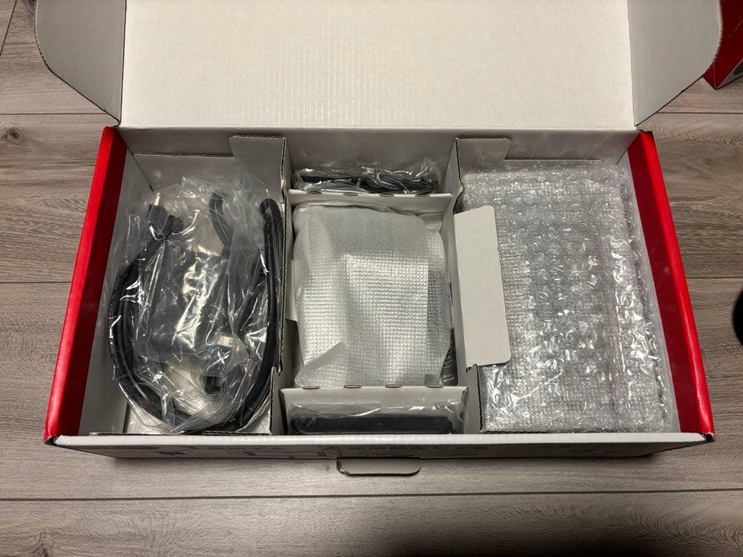 Nintendo Switchネオンパープル +ドッグセット・SDカード・ケース