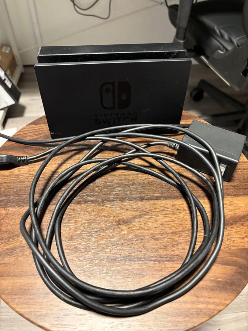 Nintendo Switchネオンパープル +ドッグセット・SDカード・ケース