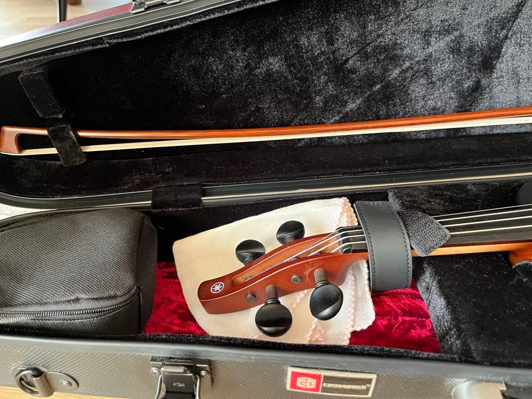 Yamaha サイレントバイオリン YSV-104 本体　ブラウン　【中古美品】