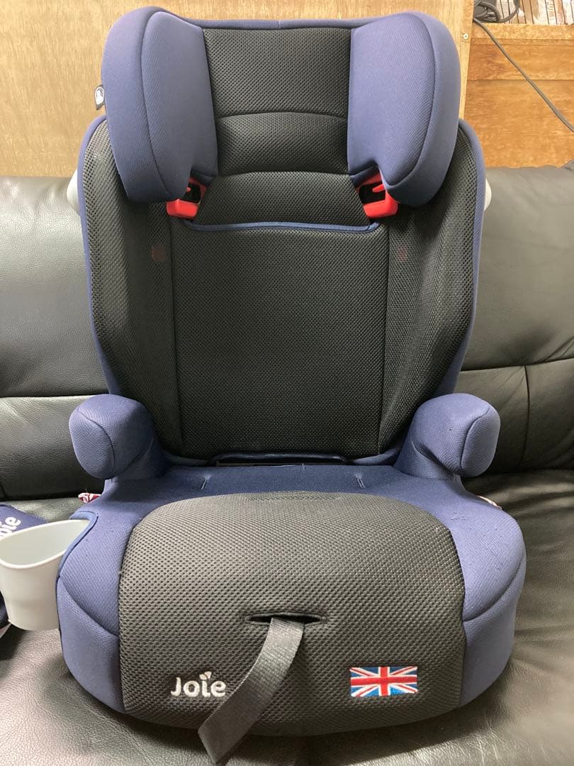 美品　Joie エレベート　ジュニアシート　ドリンクホルダー付き