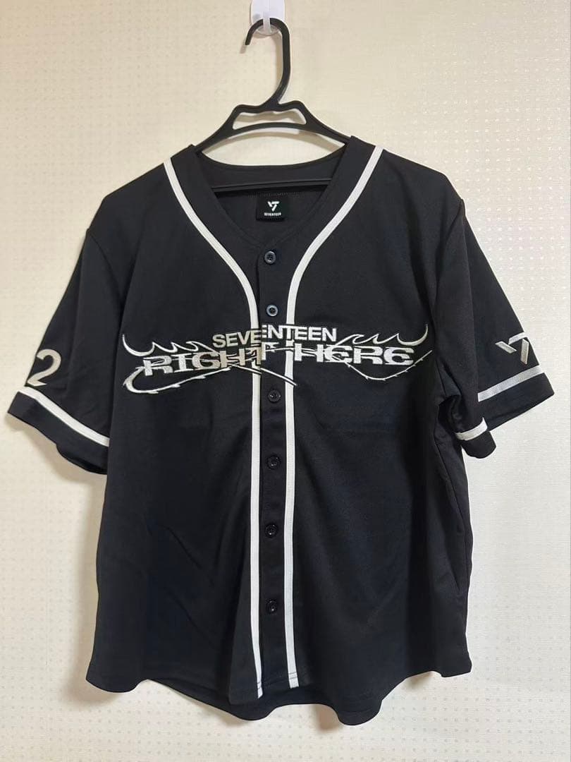 ジョンハンユニフォーム SEVENTEEN RIGHT HERE 公式 Tシャツ S115658490