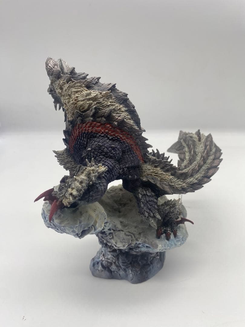 モンハン ジンオウガ亜種 フィギュア クリエイターズモデル モンハン部限定