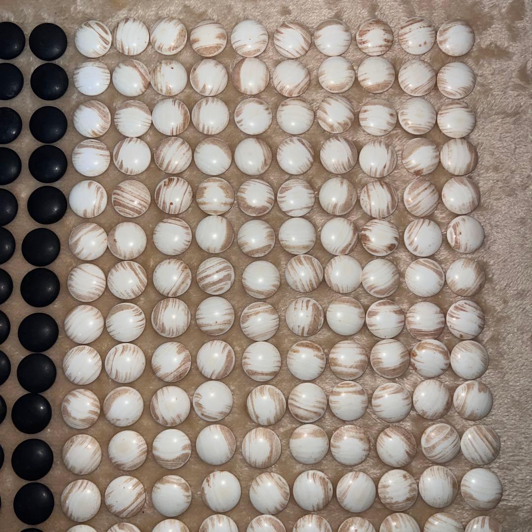 蛤⭐️碁石 蛤白石厚み約1cm 那智黒黒石 碁笥付き 34号？