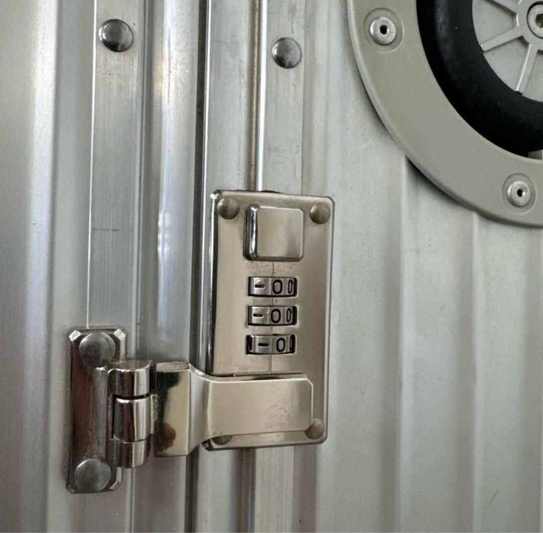 リモワ トパーズ 青ロゴ 廃盤 希少な2輪キャスター クラシックフライト