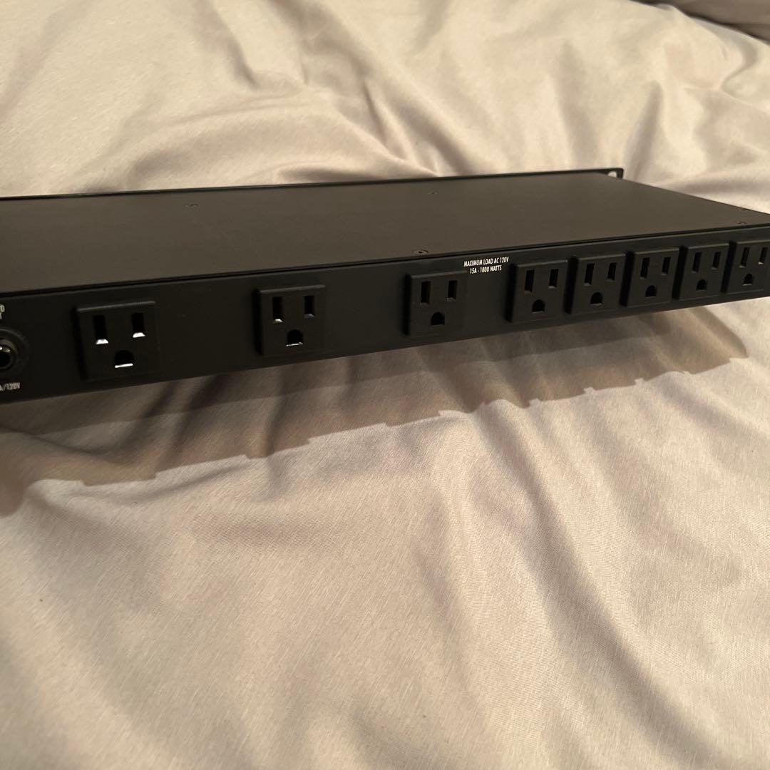 FURMAN ( ファーマン ) M-8Lx　パワーコンディショナー