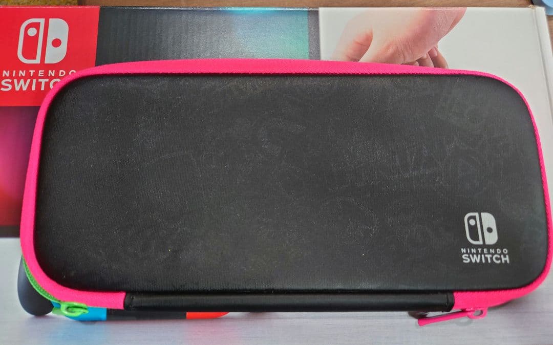【ケース付き】ニンテンドースイッチ本体