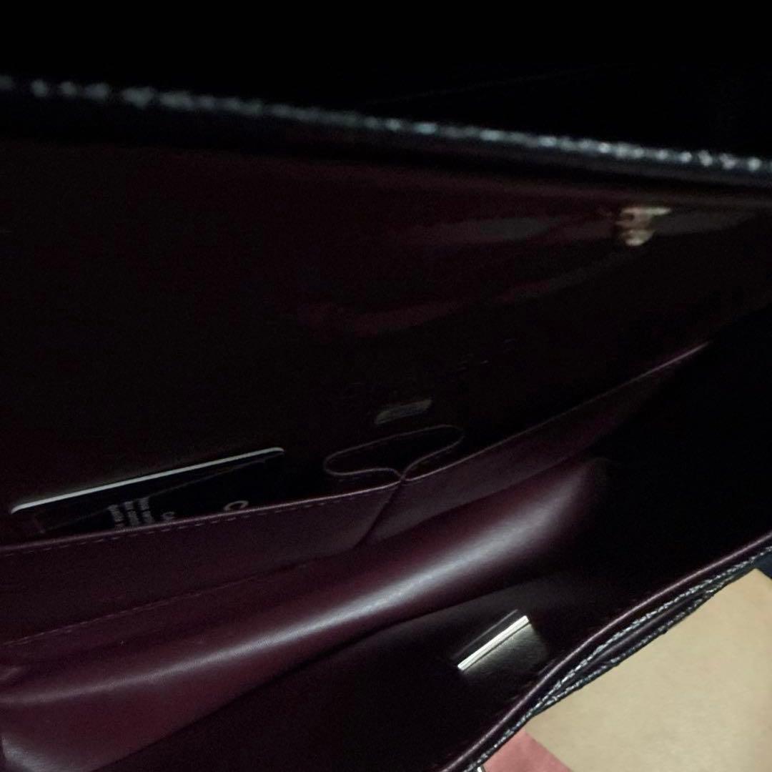 本革チェーンバッグ