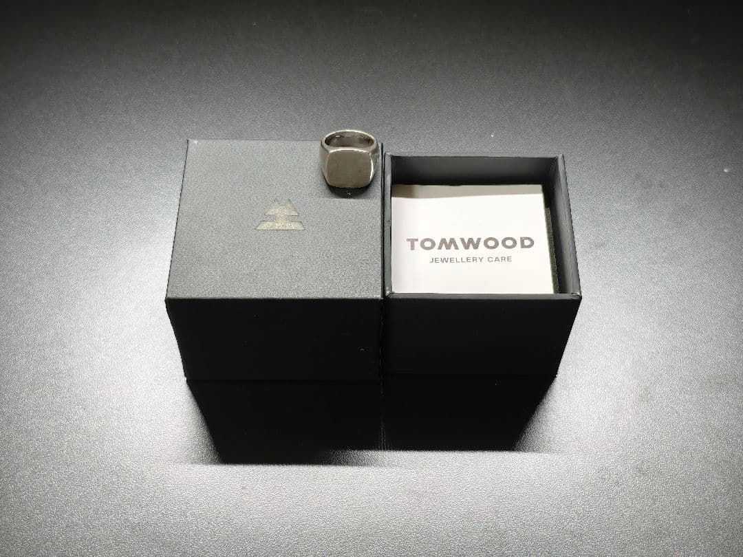 m*e様 TOM WOOD Cushion Satin サテンクッションリング