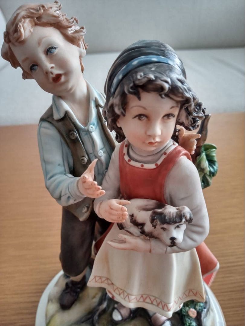 イタリア カポディモンテ LA MEDEA フィギュリン ジノリ 陶器 人形