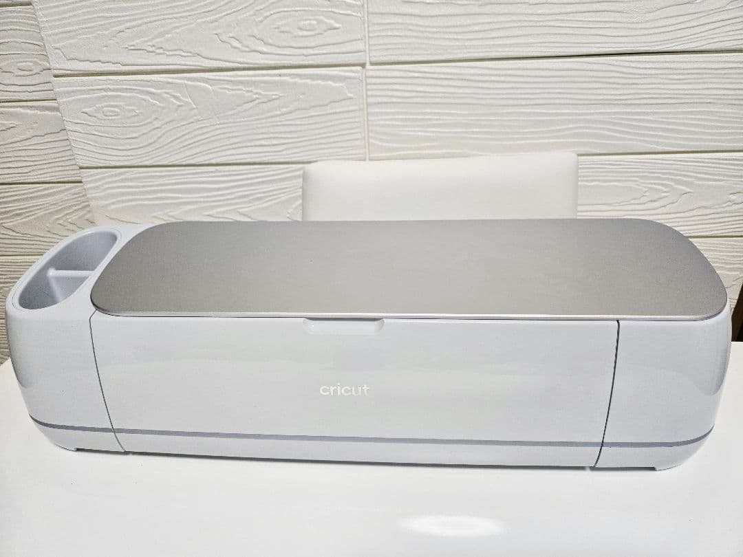 Cricut Maker3 カッティングマシンとアクセサリー